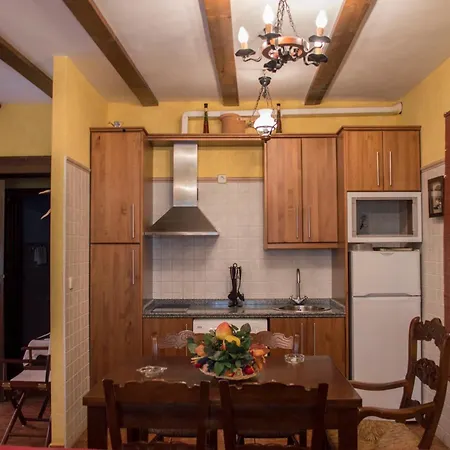 Apartamentos Rurales Alvado Tamajon Exterior photo